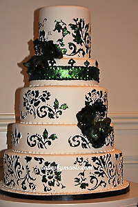 Cakes by Mavis